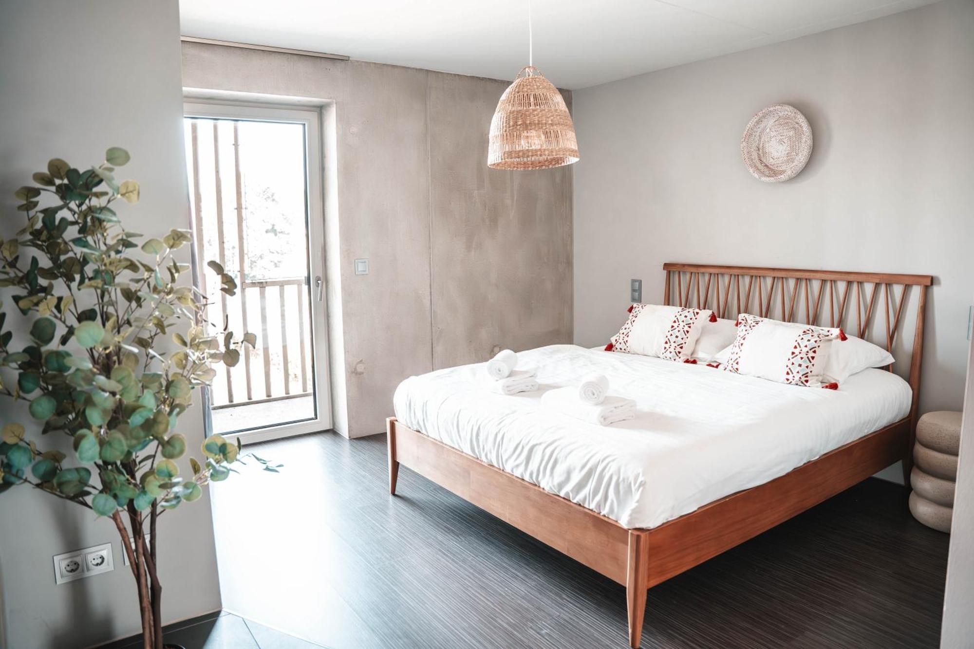 Sunset Club - Loft - 155 M2 Sichtbeton - Zentral Apartman Memmingen Kültér fotó