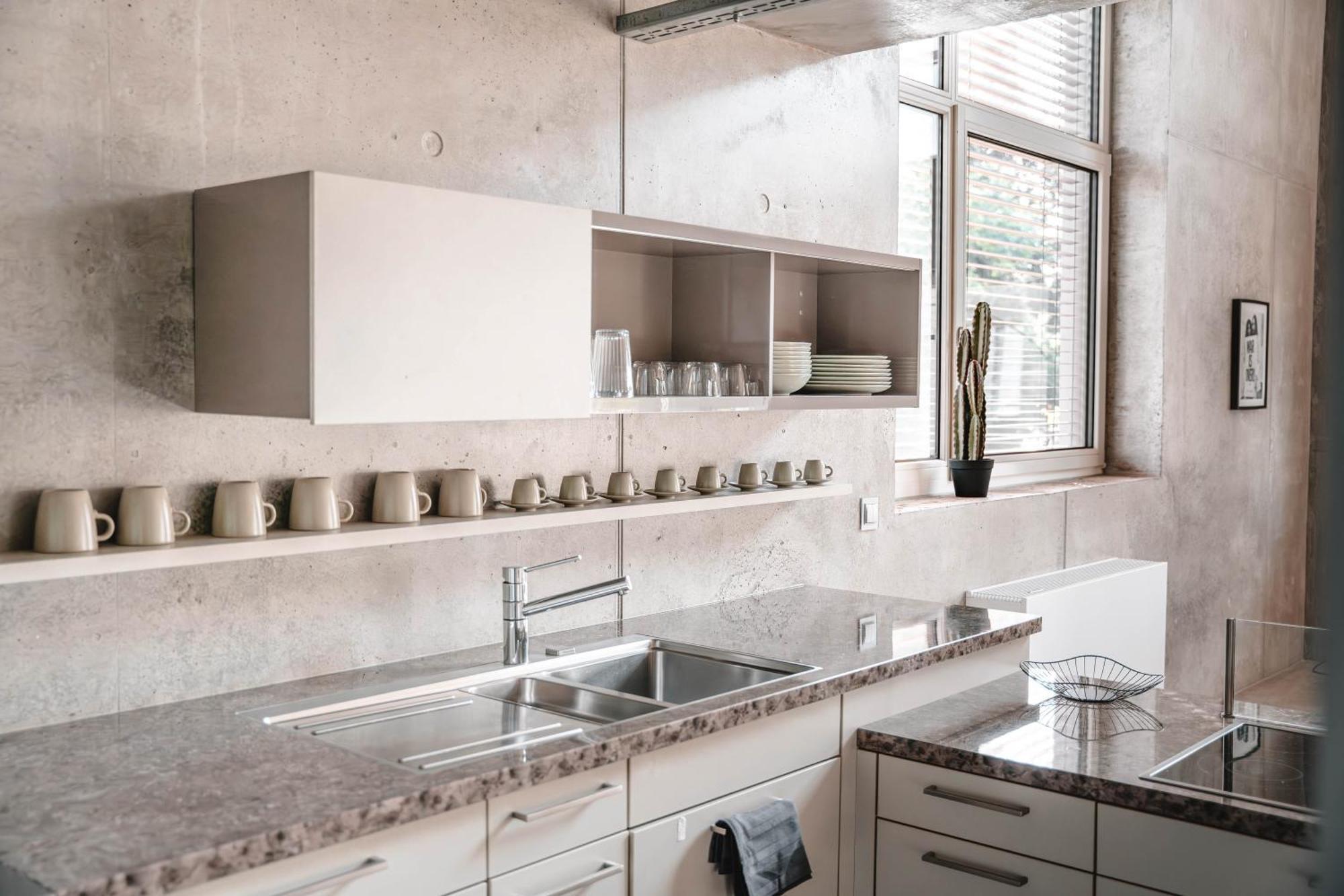 Sunset Club - Loft - 155 M2 Sichtbeton - Zentral Apartman Memmingen Kültér fotó